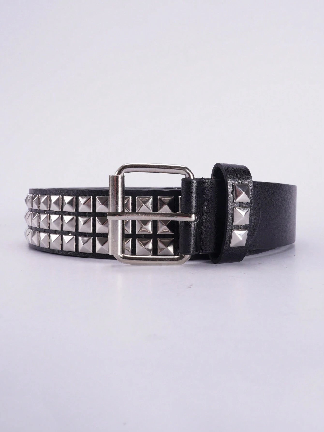 Pyramid Studded Belt