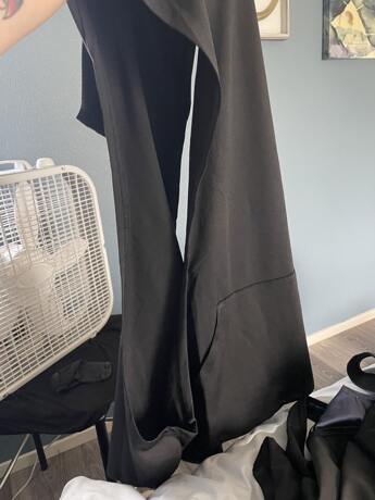 Black Sleeveless Hoodie