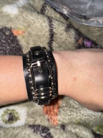 2pcs Punk Cuff Bracelet Retro Rock Wristband