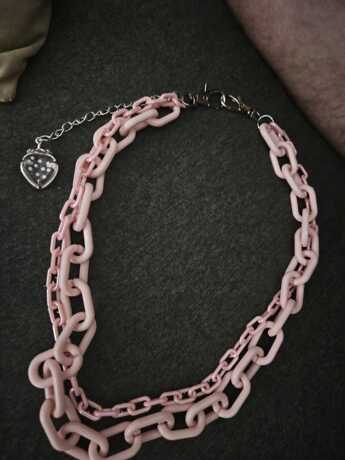 Strawberry Pink Pants Chain