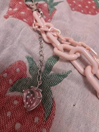 Strawberry Pink Pants Chain