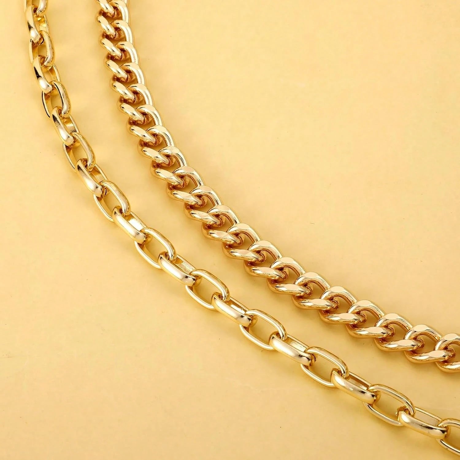 Gold Spiked O-Ring Wallet Chain