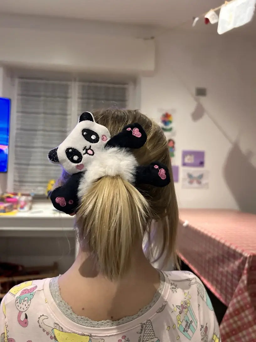 Viral Animal Hair Tie