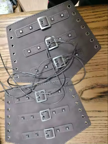 Gauntlet Leather Bracer