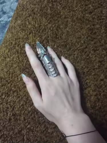 Gauntlet Gothic Ring Armor