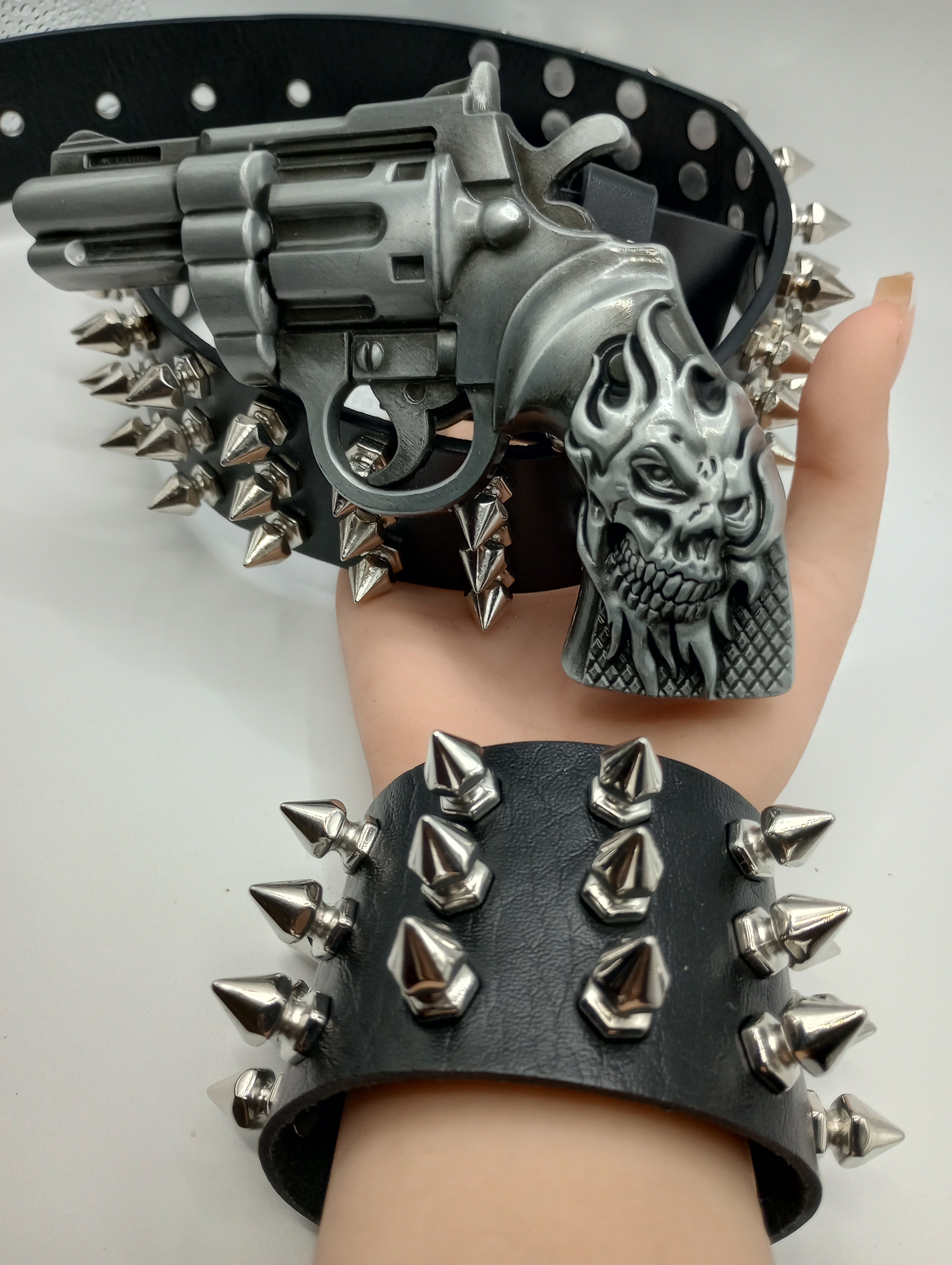 Gun Bullet Tree Spiked Belt