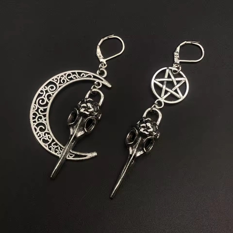 Plague Doctor Star Earrings