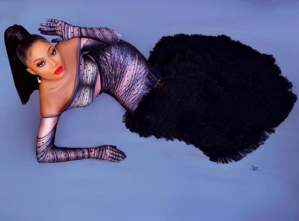 Black TikTok Glove Dress