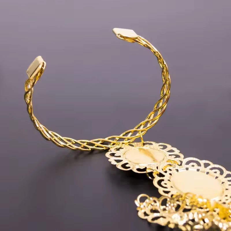 Indian Nail Finger Claws Bracelet
