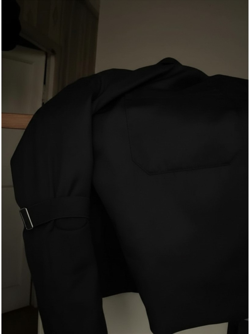 Black Shirt Sleeve Garters