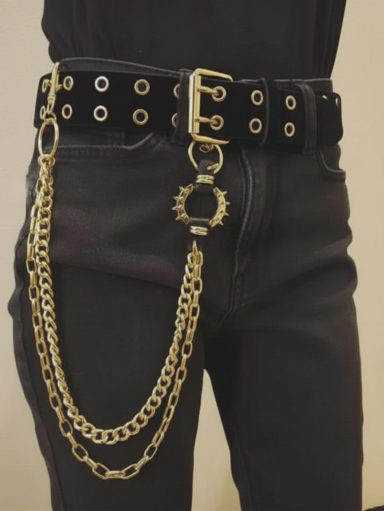 Gold Spiked O-Ring Wallet Chain