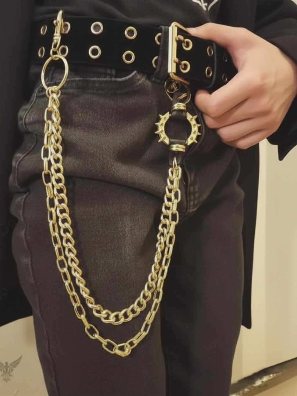 Gold Spiked O-Ring Wallet Chain