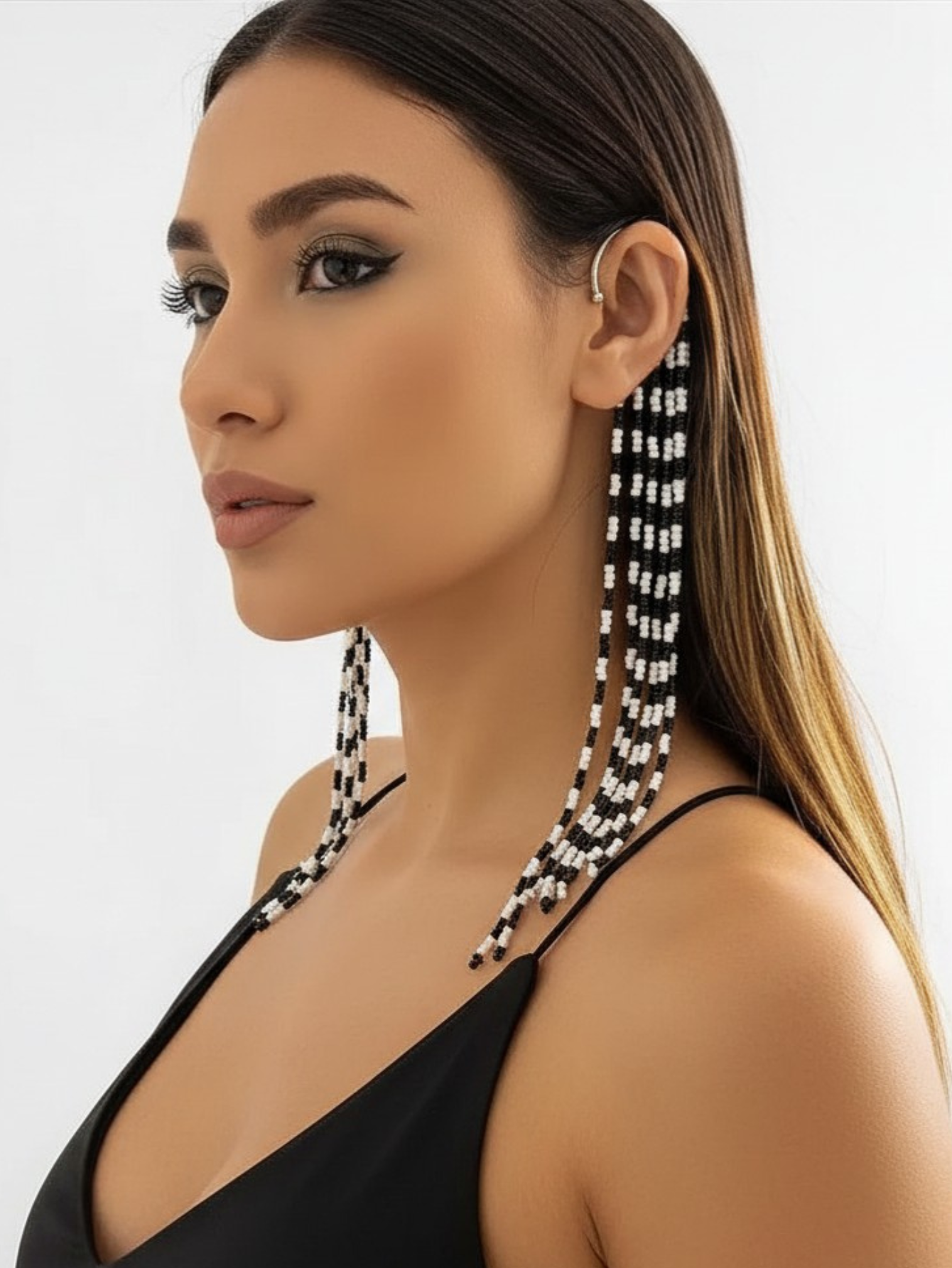 Black & White Ear Cuff 1PC