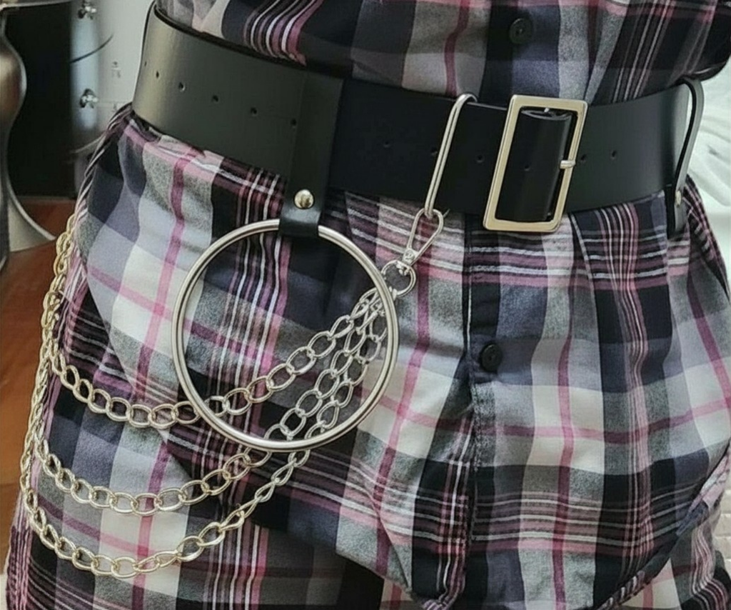 Black O-Ring Chain Belt