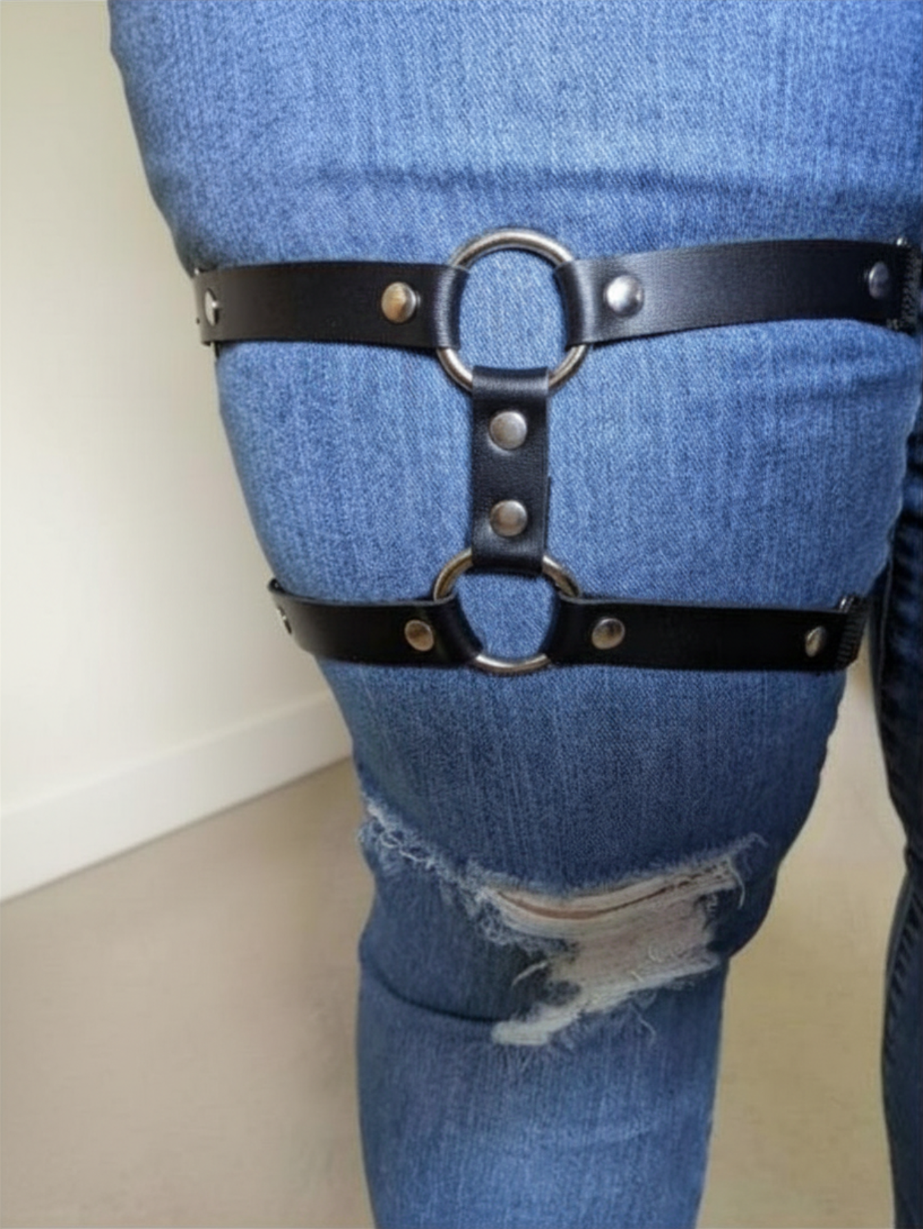 Plus Size Thigh Garters