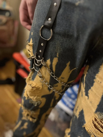 Chain Leg Harness