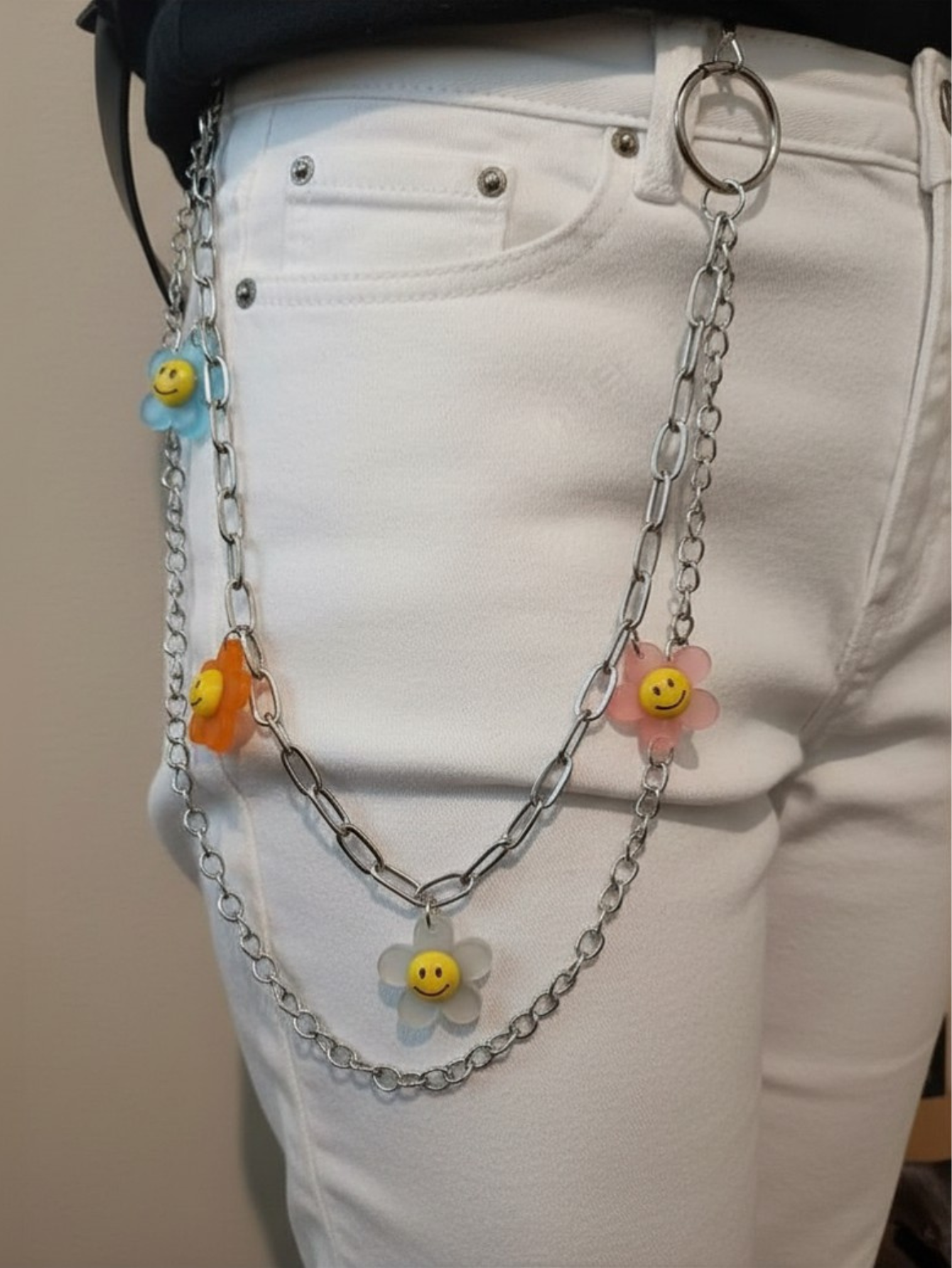 Daisy Beaded Rainbow Chain