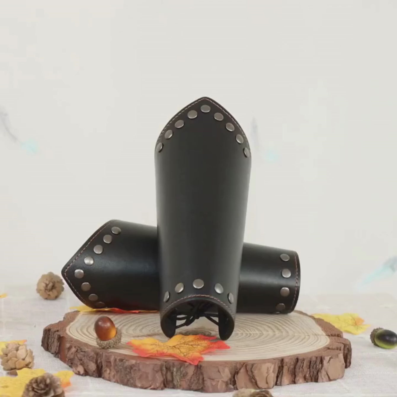 Gauntlet Leather Bracer
