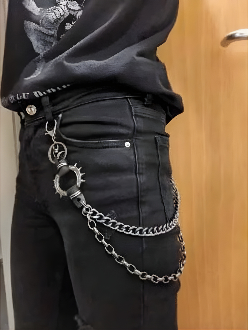 Spiked O Ring Pants Chain