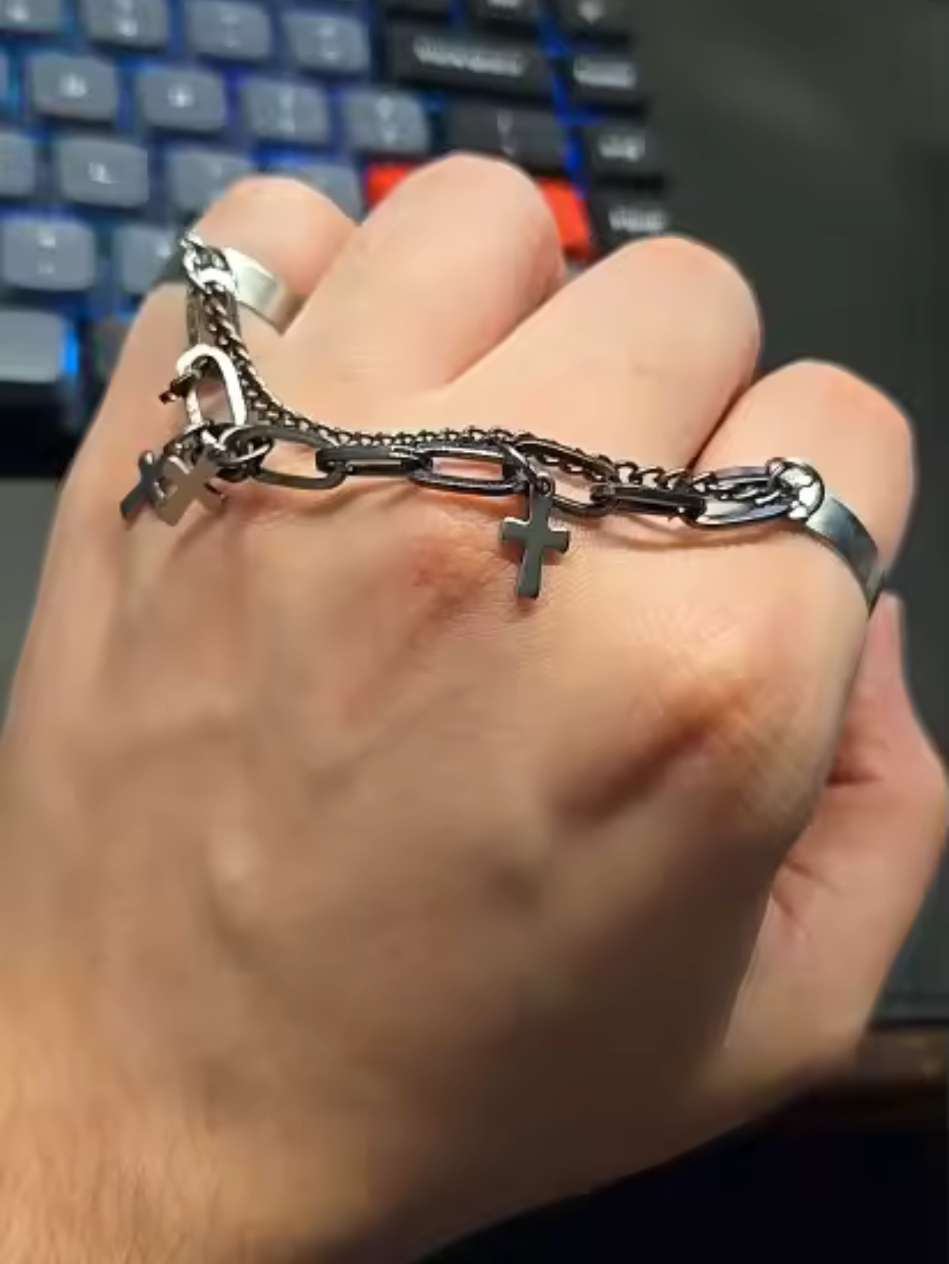Cross Chain Ring
