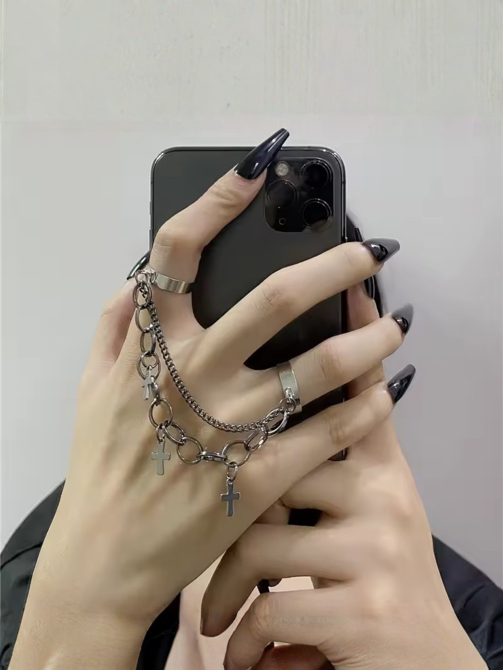 Cross Chain Ring
